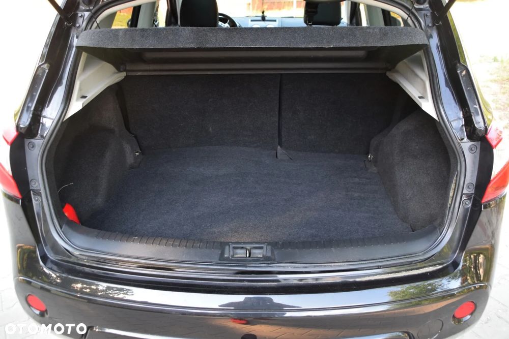 Nissan Qashqai 2.0 360 - 15