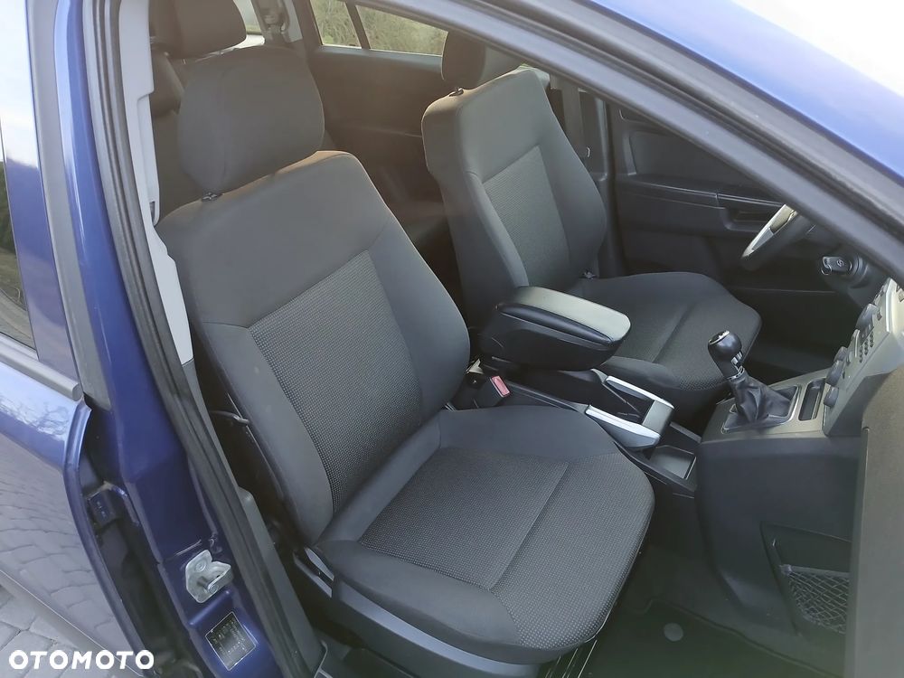 Opel Zafira - 19