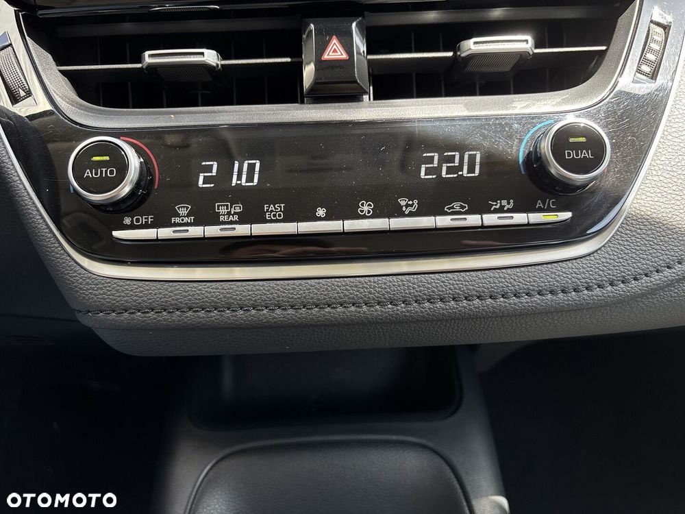 Toyota Corolla - 19