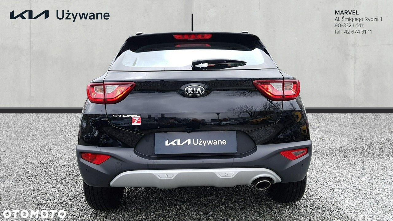 Kia Stonic 1.2 L - 6