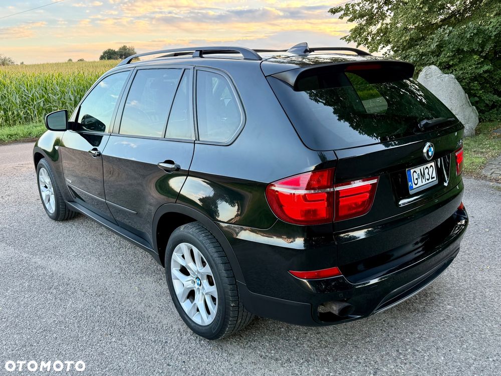 BMW X5 xDrive35i Edition Exclusive - 6