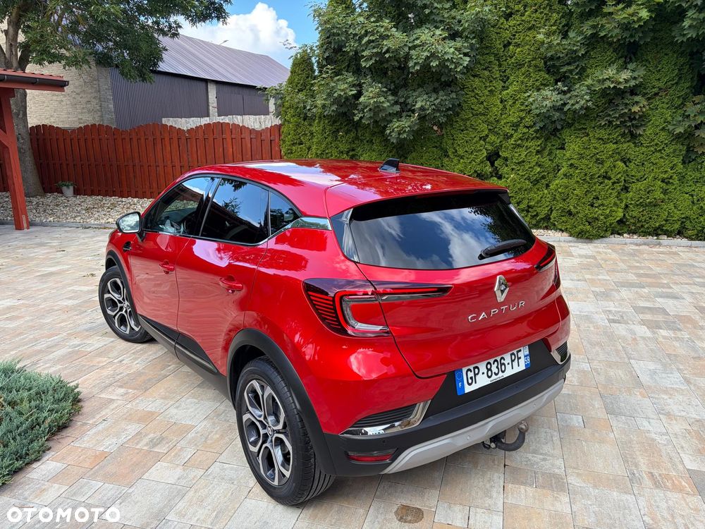 Renault Captur - 16