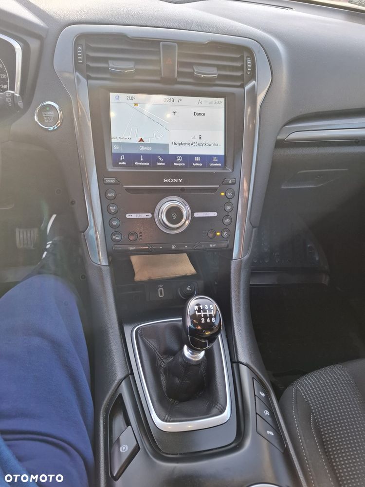 Ford Mondeo 2.0 TDCi Titanium - 11