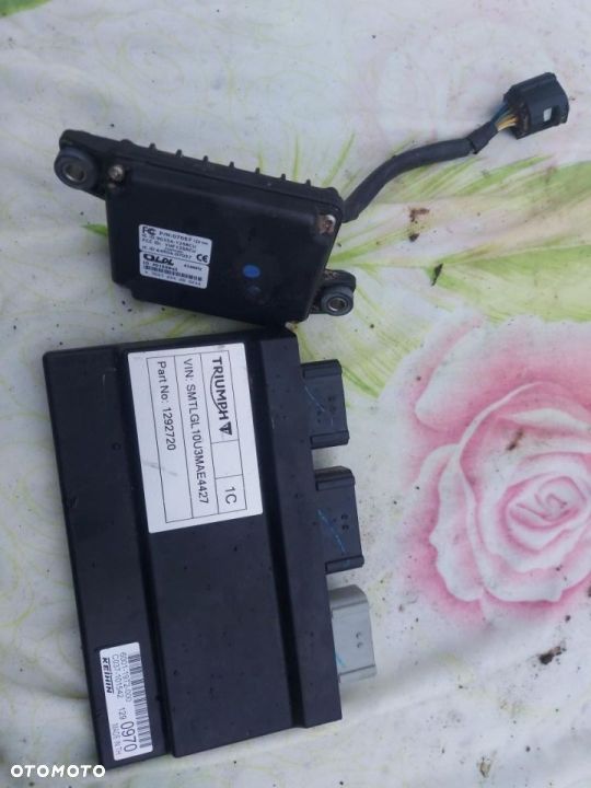 Triumph Trident 660 komputer moduł ECU - 1