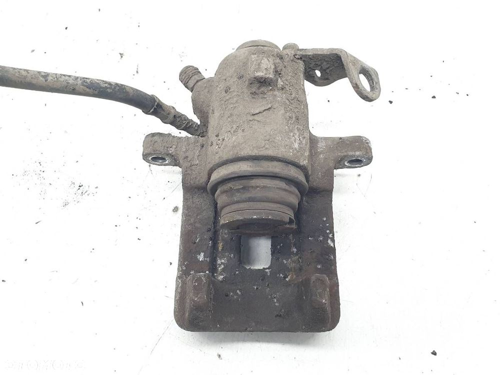 ZACISK TYŁ PRAWY SEAT TOLEDO II LEON I GOLF IV - 6