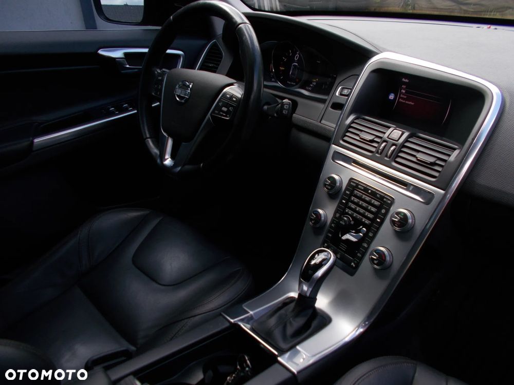 Volvo XC 60 T5 Inscription - 13