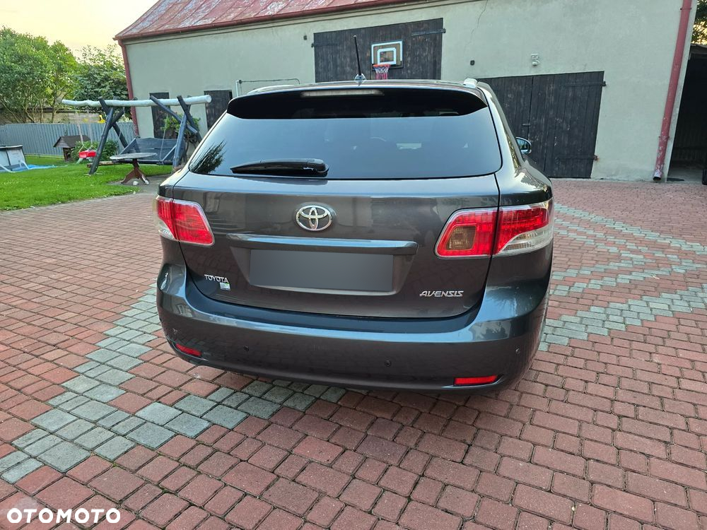 Toyota Avensis 2.0 Sol NAVI - 5