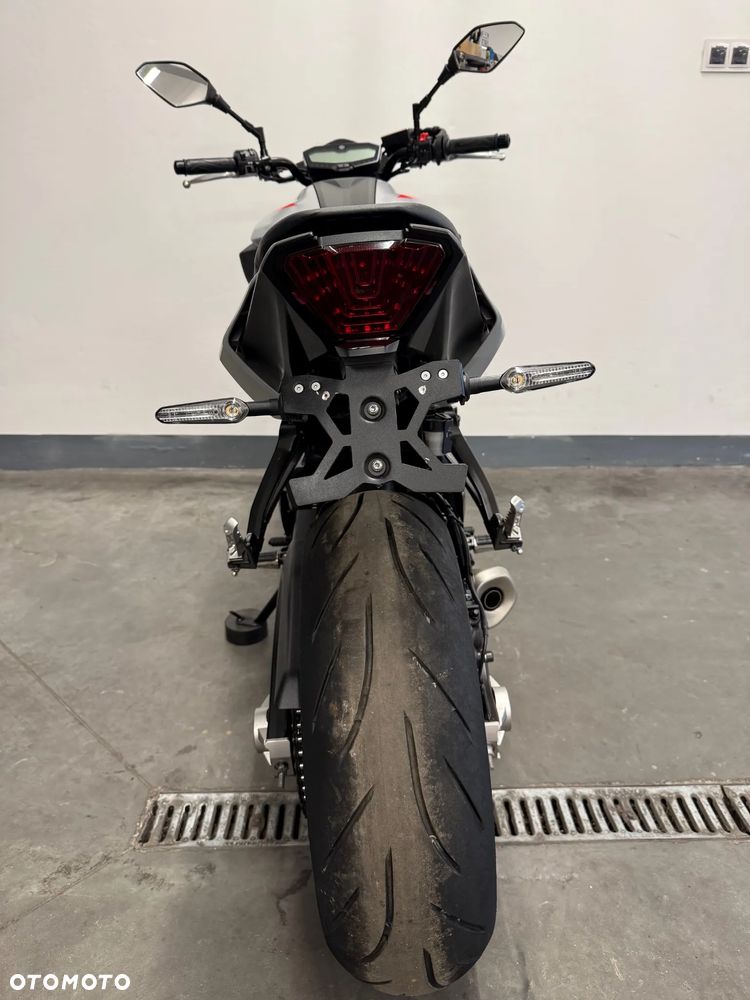 Yamaha MT - 40
