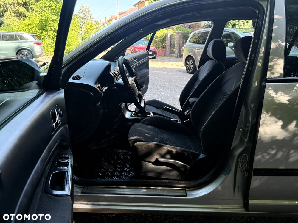 Skoda Superb 1.8 Turbo Comfort - 13
