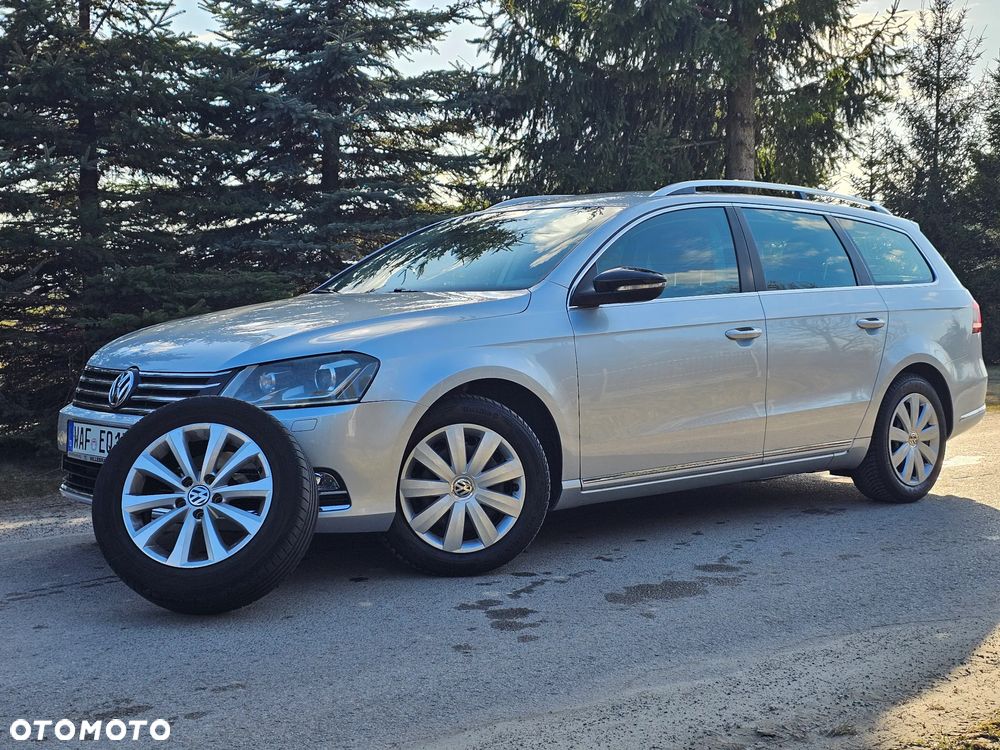 Volkswagen Passat 2.0 TDI BlueMotion Technology Highline - 22