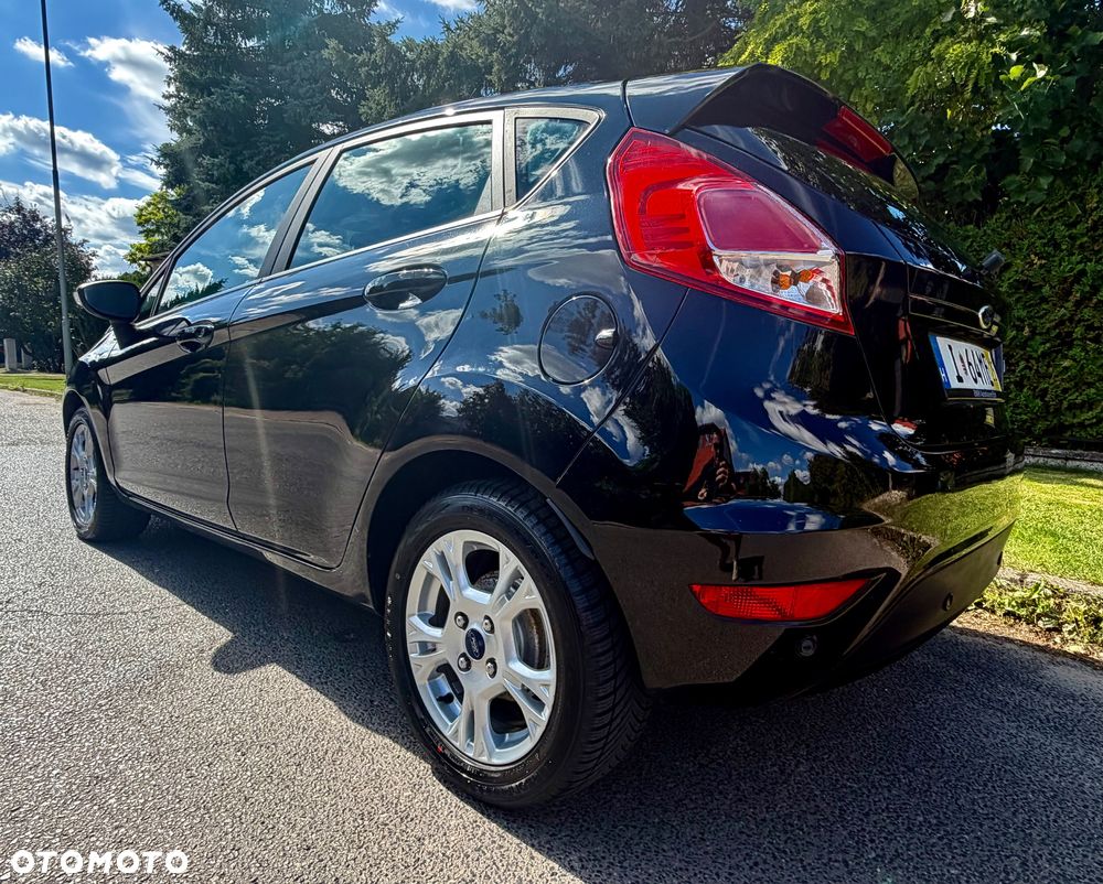 Ford Fiesta 1.25 Trend - 11