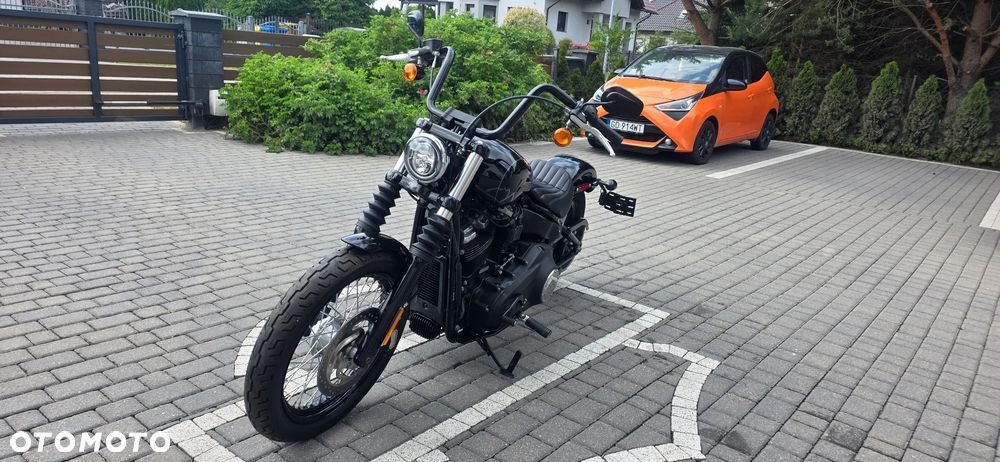 Harley-Davidson Softail Street Bob - 6