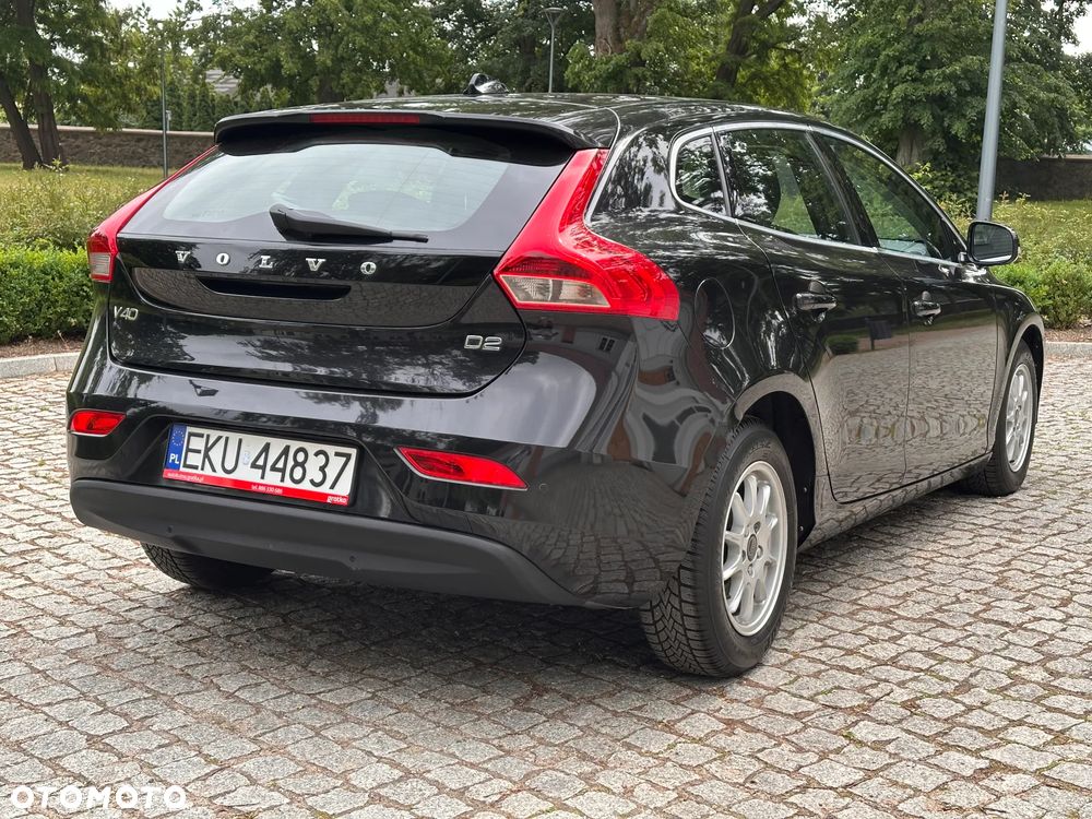 Volvo V40 D2 Summum - 19