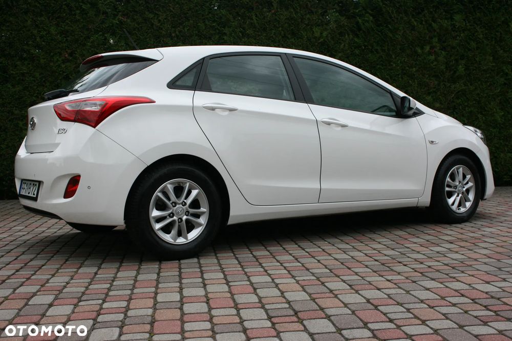 Hyundai i30 1.4 Fifa World Cup Edition - 21