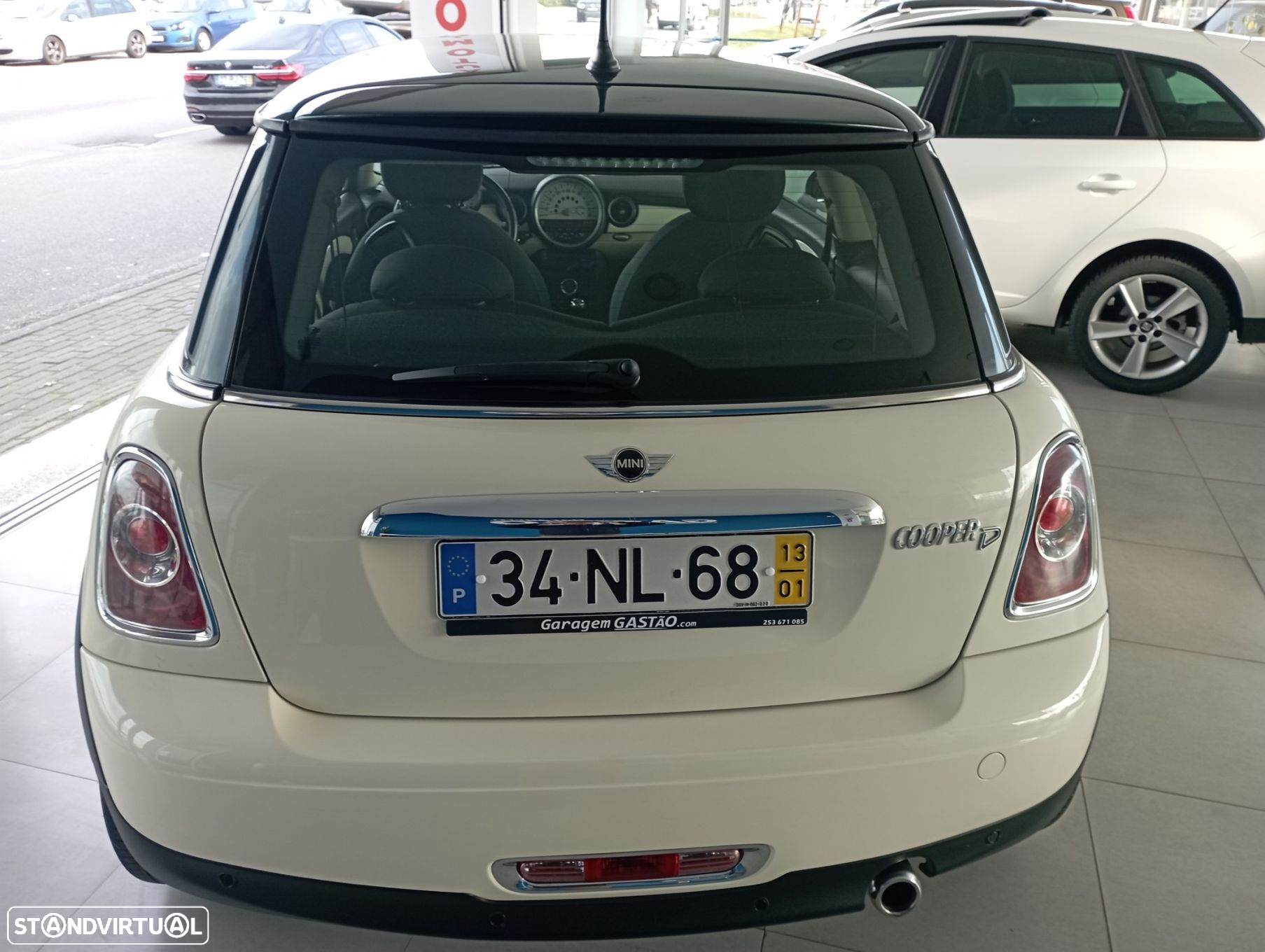 MINI 3 Portas Cooper D - 4