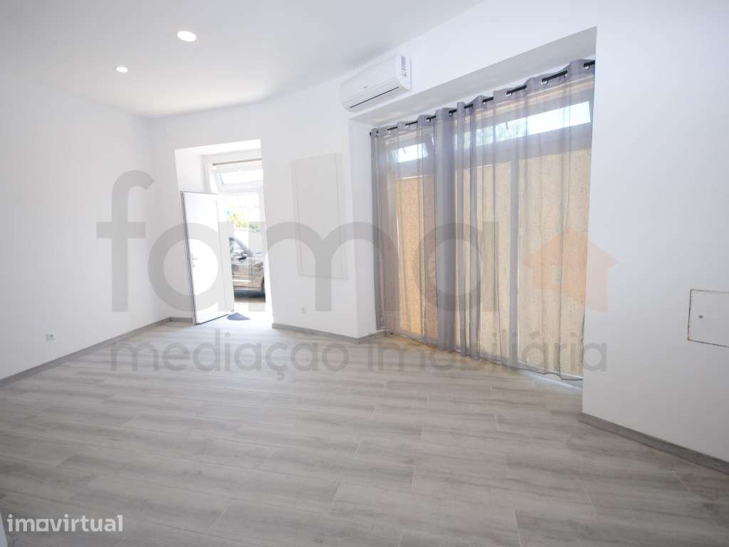 Apartamento T0+1 totalmente reabilitado Sete Rios / Avenidas Novas - Grande imagem: 5/36