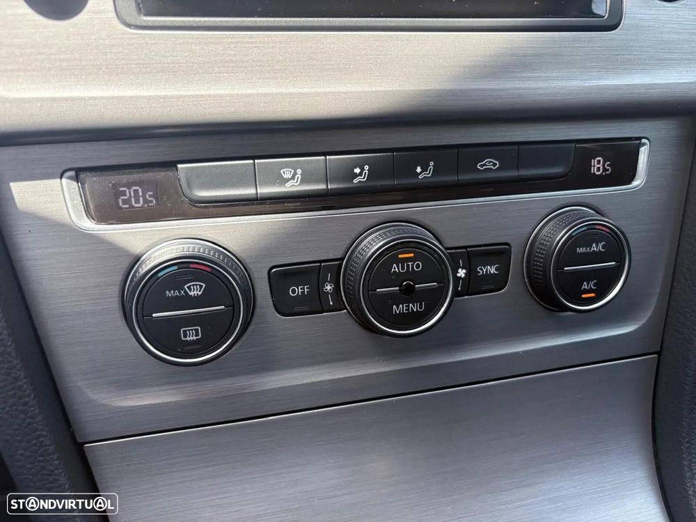 VW Golf 1.0 TSI Trendline - 44