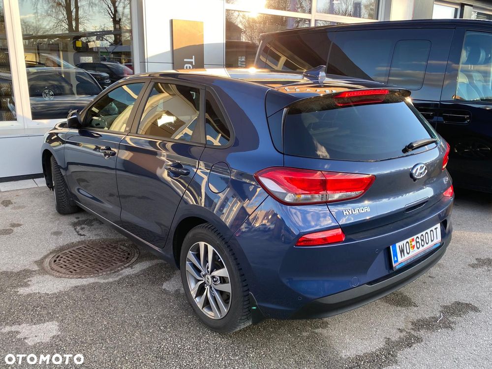 Hyundai i30 blue 1.4 Style - 7
