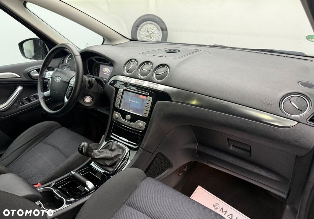 Ford S-Max 2.0 Titanium - 17