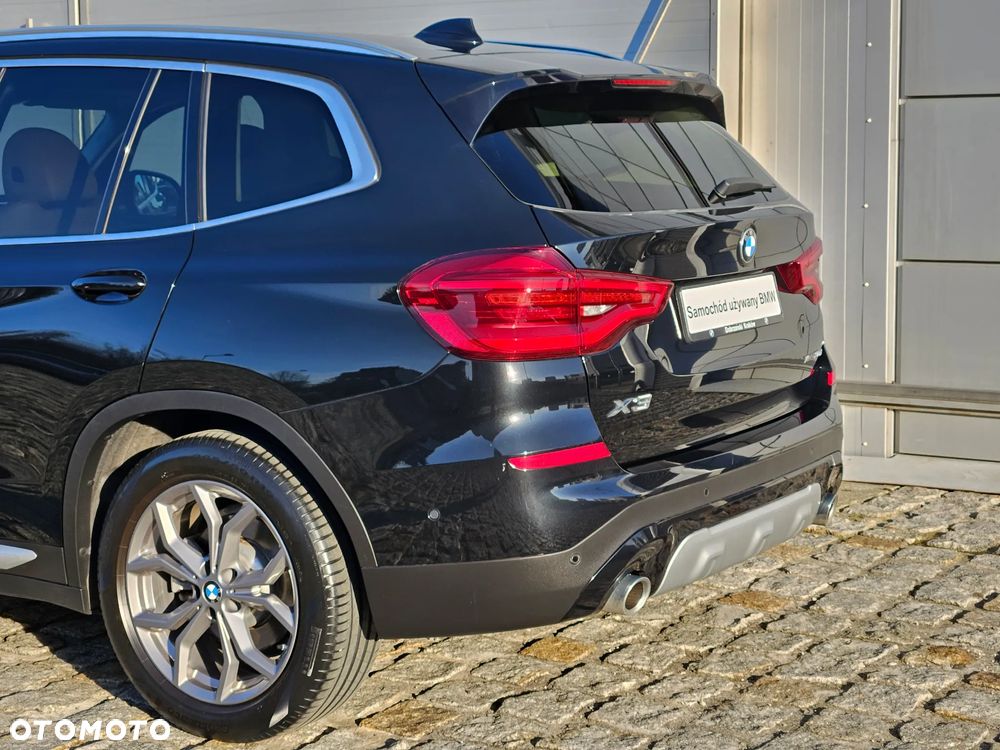 BMW X3 xDrive20d Luxury Line - 8