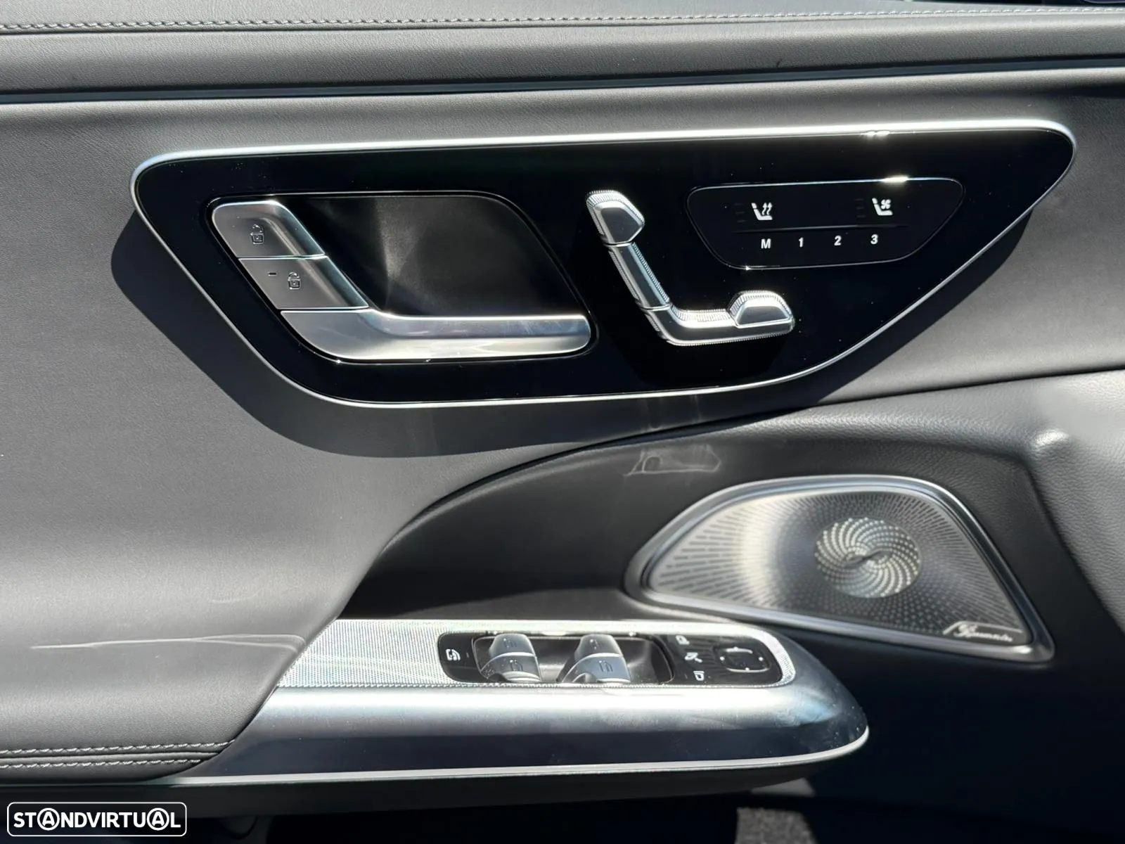 Mercedes-Benz E 53 AMG Hybrid 4Matic+ - 13