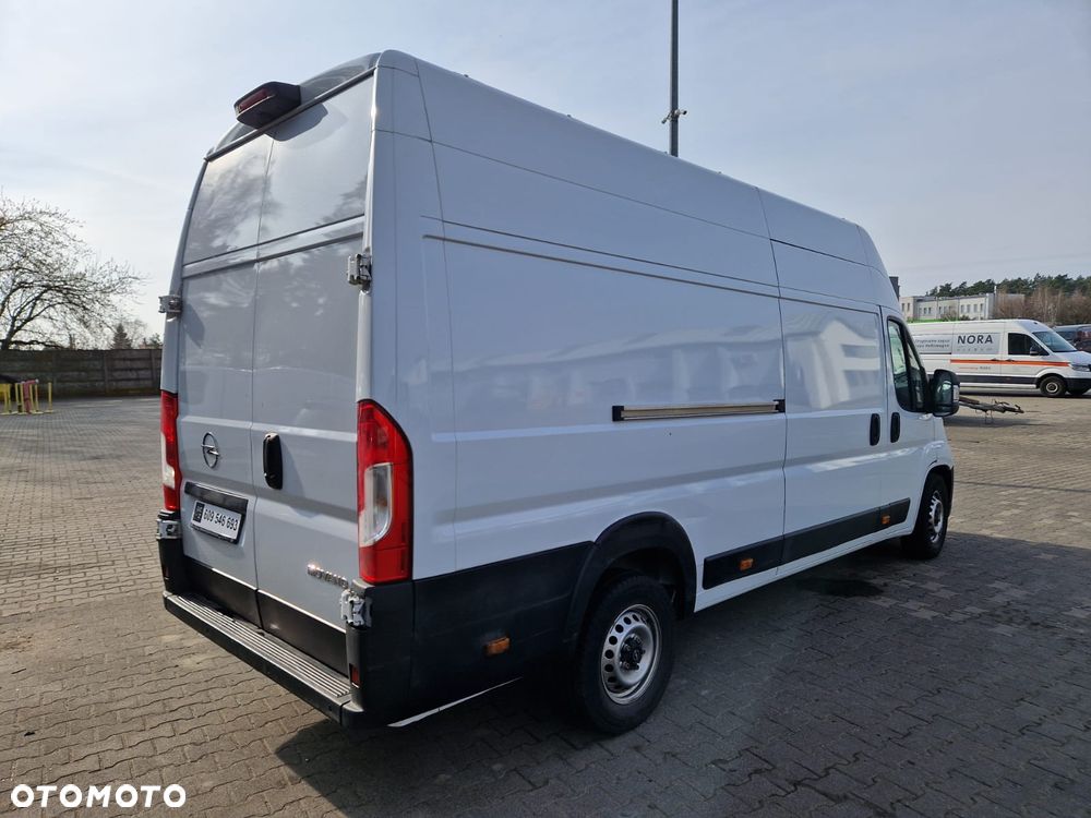 Opel Movano - 1