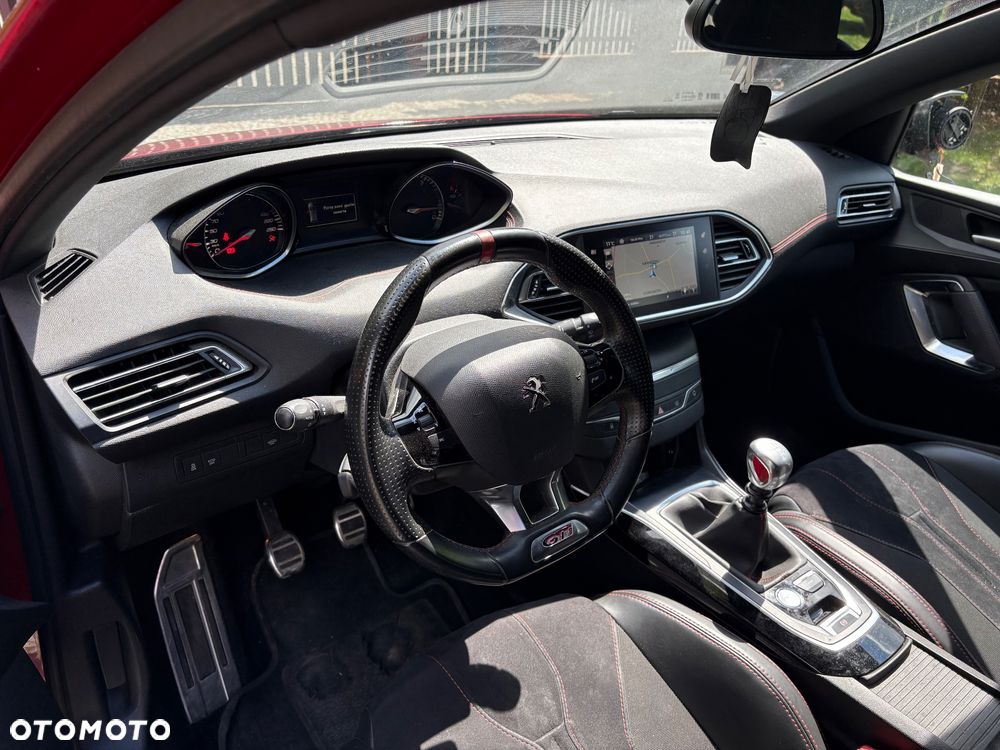 Peugeot 308 PureTech 263 Stop & Start GTi by Sport - 16