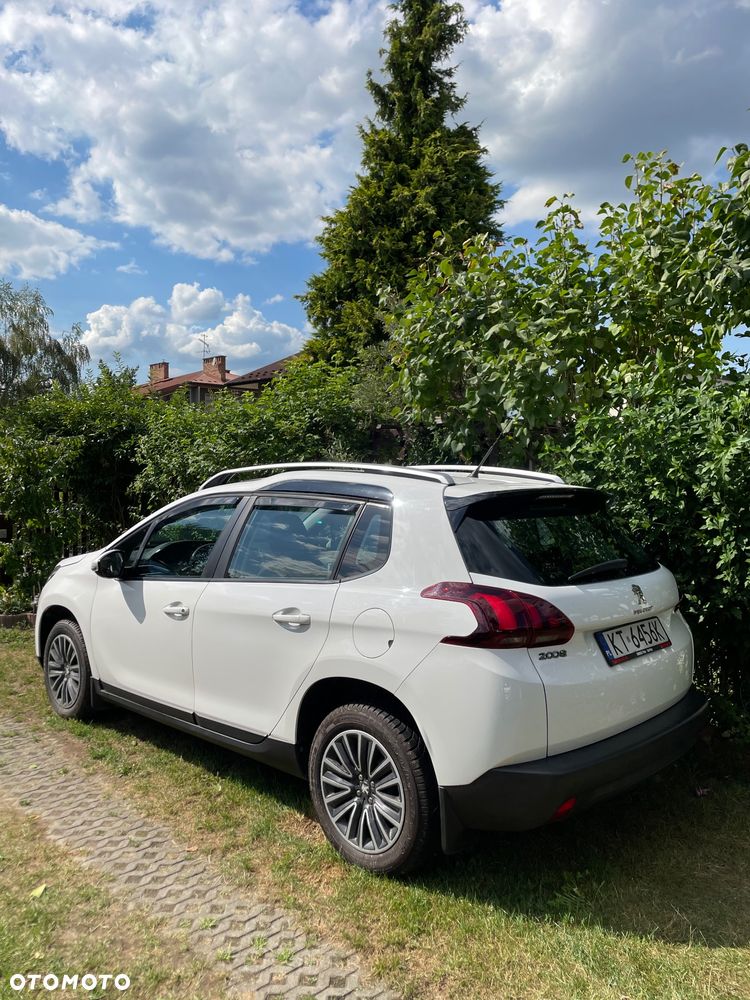 Peugeot 2008 1.2 Pure Tech Active - 4
