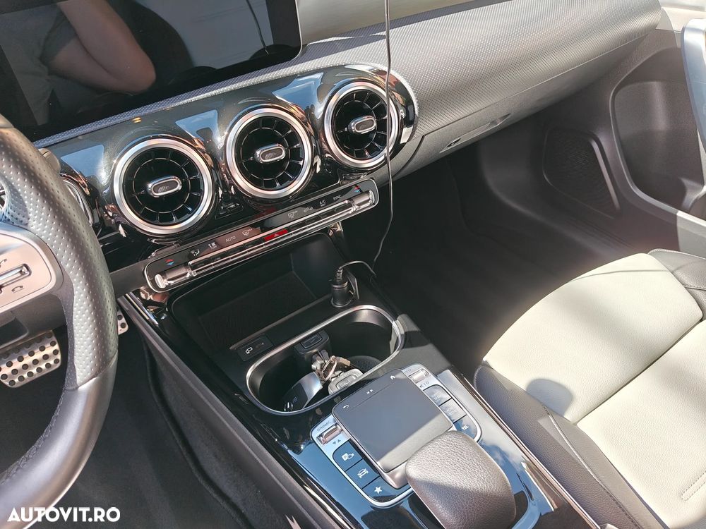 Mercedes-Benz A 180 d Aut. - 15