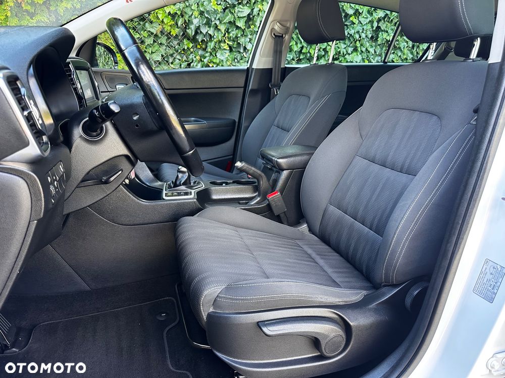 Kia Sportage 1.6 GDI 2WD ISG Dream-Team Edition - 20