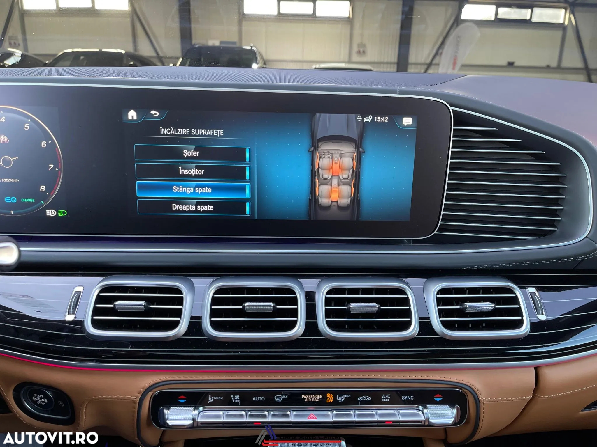 Mercedes-Benz GLS Maybach 600 4Matic 9G-TRONIC - 28