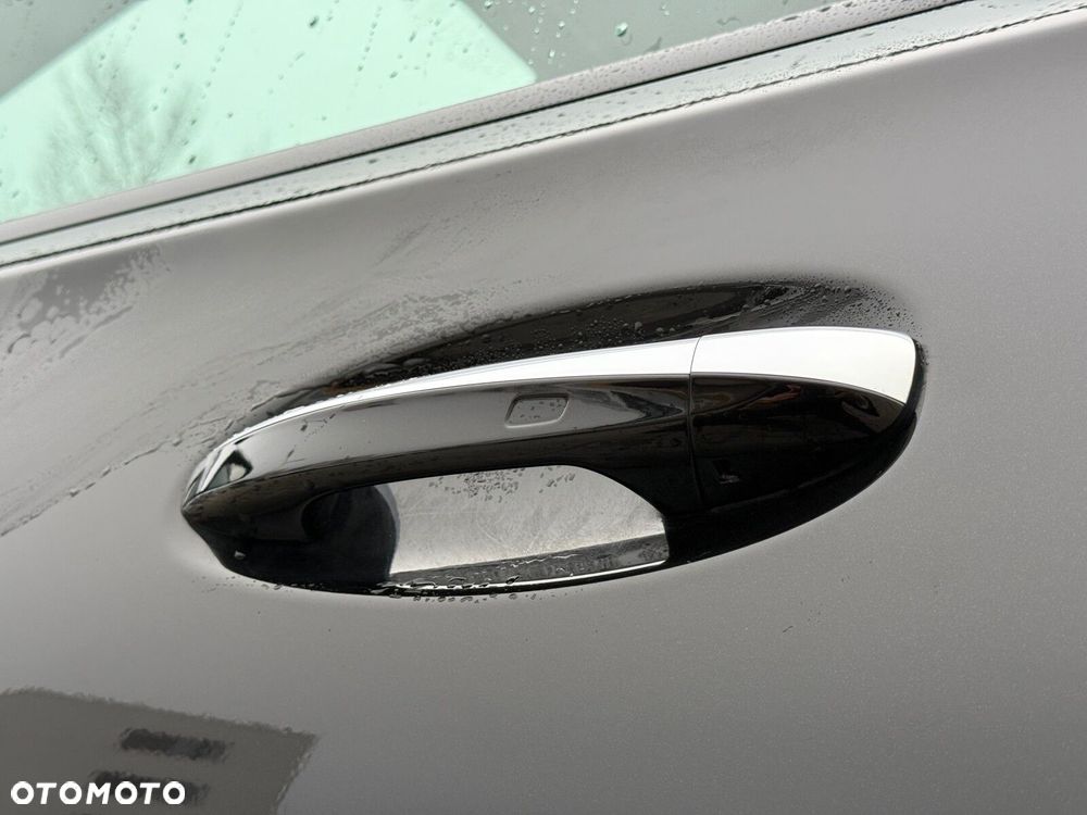 Mercedes-Benz GLE - 12