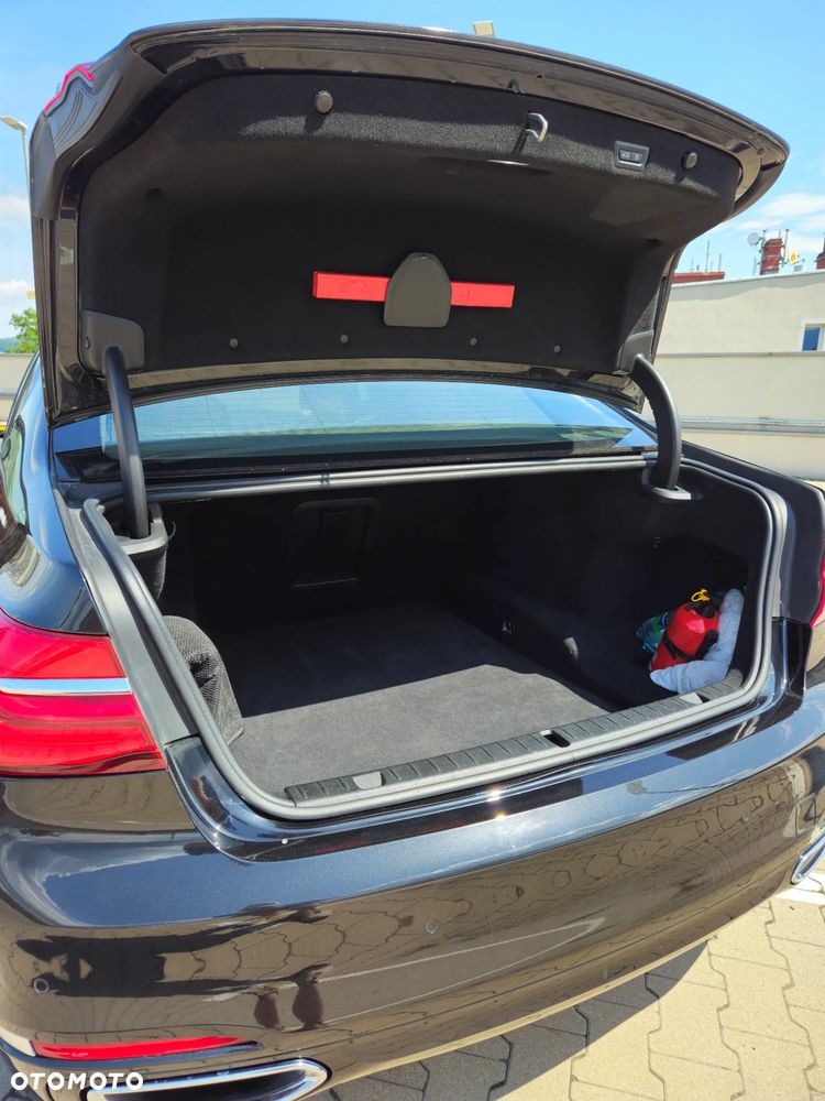 BMW Seria 7 750Li Edition Exclusive - 41
