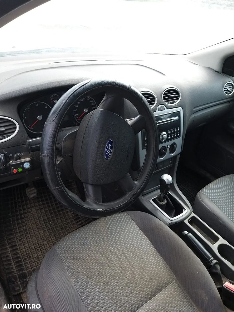 Dezmembram Ford Focus 2 din 2006 motorizare: 1.6 TDCI - 5