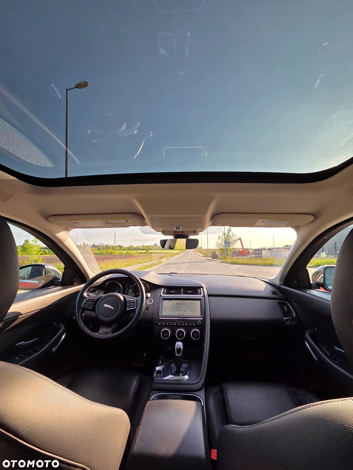 Jaguar E-Pace P250 AWD S - 21