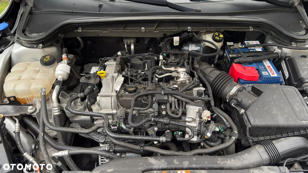 Ford Focus 1.0 EcoBoost mHEV ST-Line Style - 4