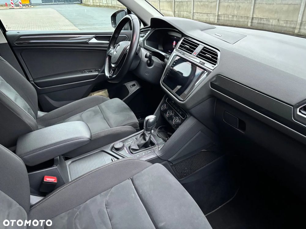 Volkswagen Tiguan Allspace 2.0 TSI 4Mot Highline DSG - 10
