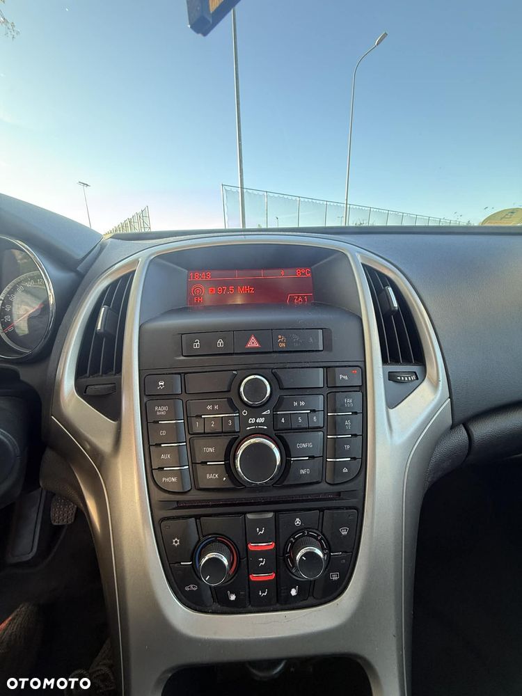 Opel Astra 1.4 Turbo - 5