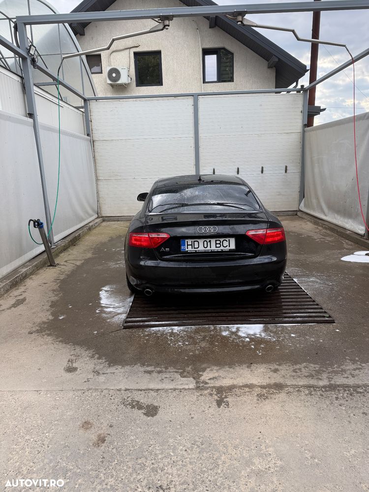 Audi A5 Coupé 2.7 TDI DPF Multitronic - 4