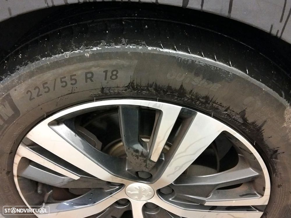 Peugeot 3008 1.6 Hybrid Allure Pack e-EAT8 - 12