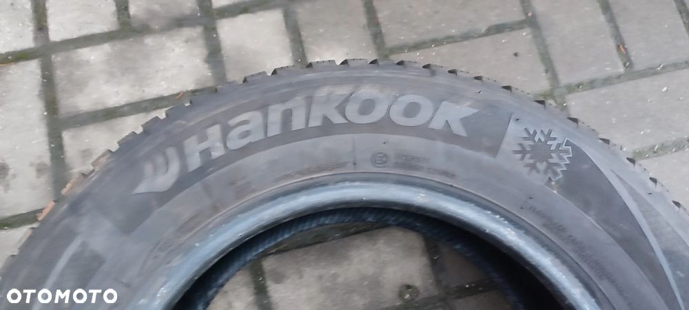 OPONY ZIMOWE 205/65R15 HANKOOK WINTER ICEPT RS2 (3223) ZIMA 8 mm 2 SZTUKI PARA - 4