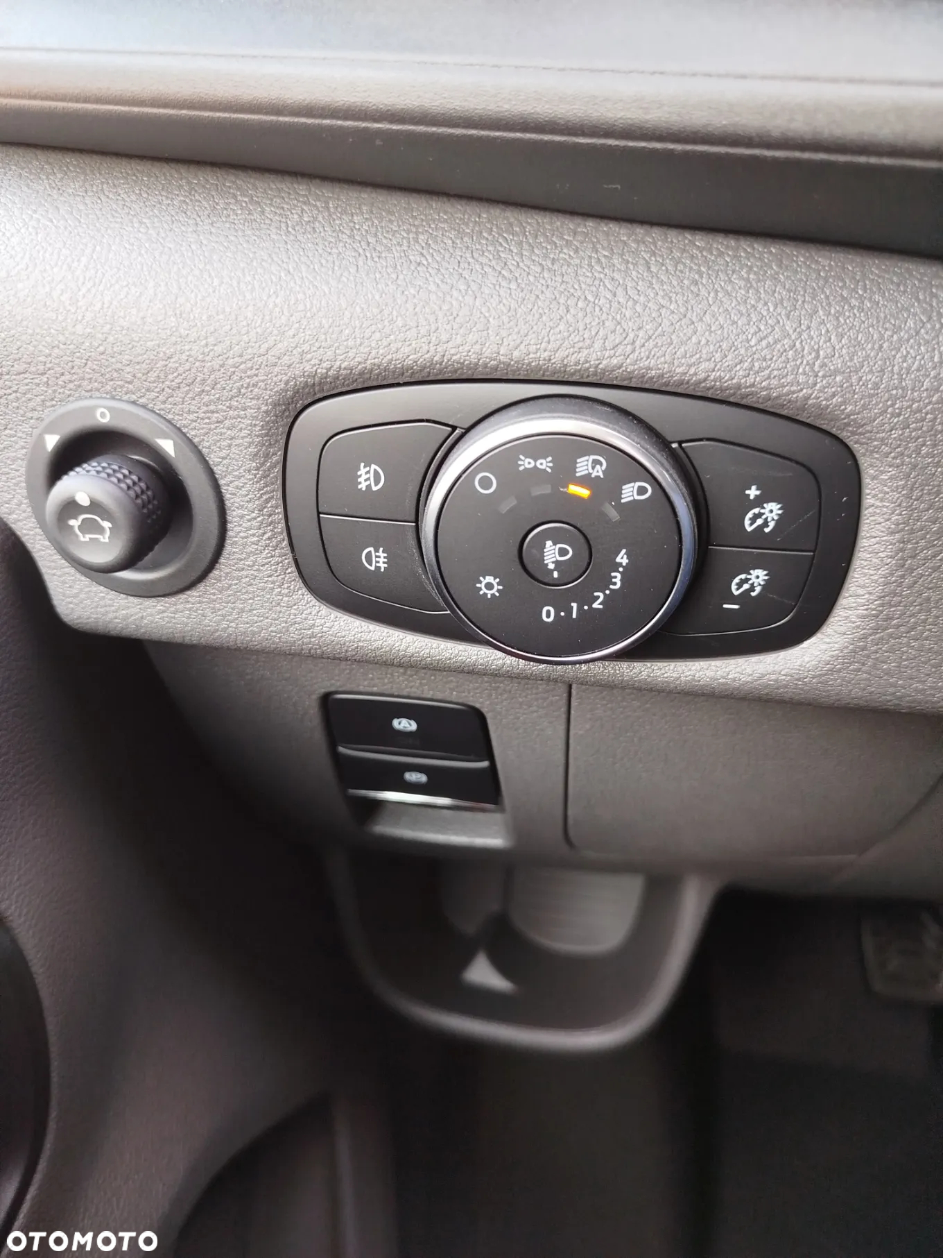 Ford Transit - 9