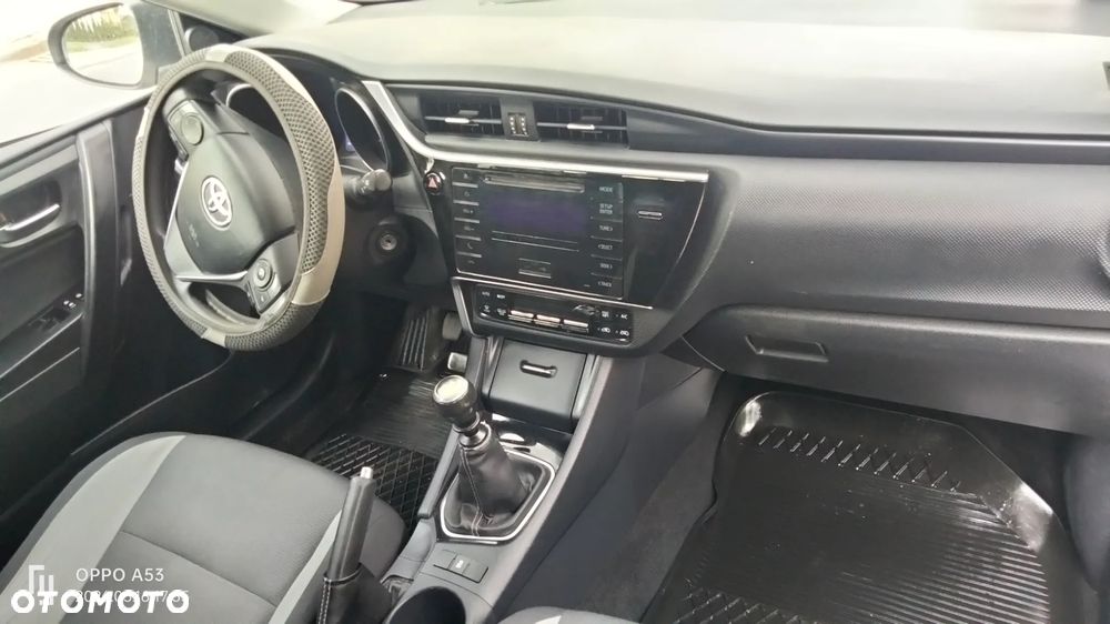 Toyota Auris 1.4 D-4D Active - 7