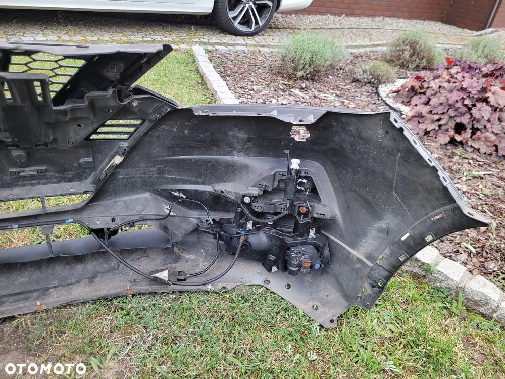 zderzak przedni Nissan Qashqai N11 lift - 4