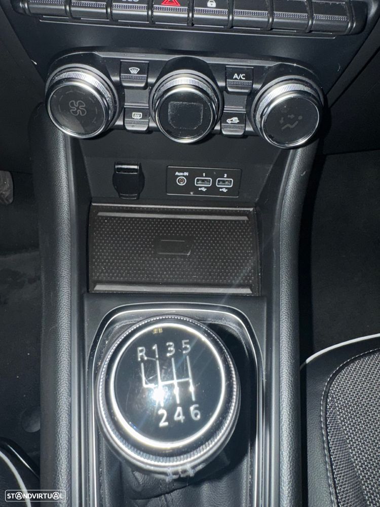 Renault Captur 1.0 TCe Intens - 19