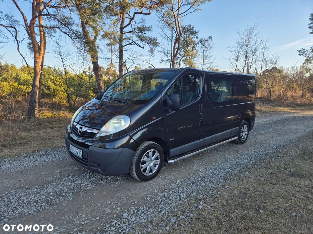 Opel Vivaro - 11