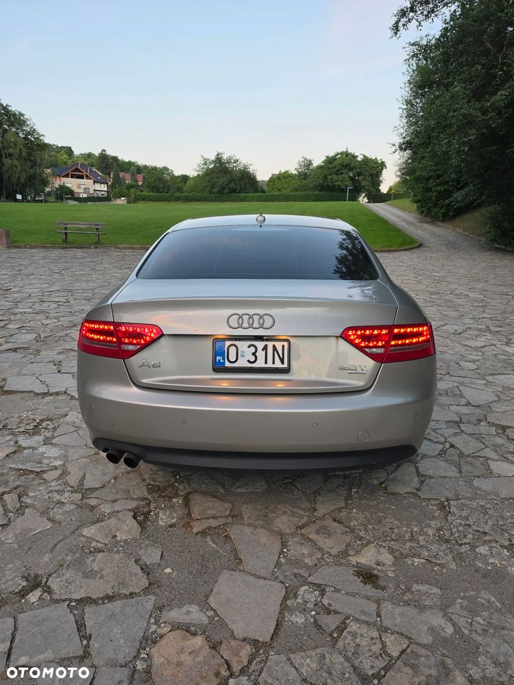 Audi A5 Coupé - 5