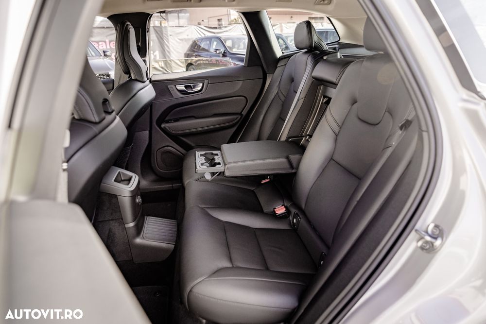 Volvo XC 60 Recharge T6 Twin Engine eAWD Inscription Expression - 16