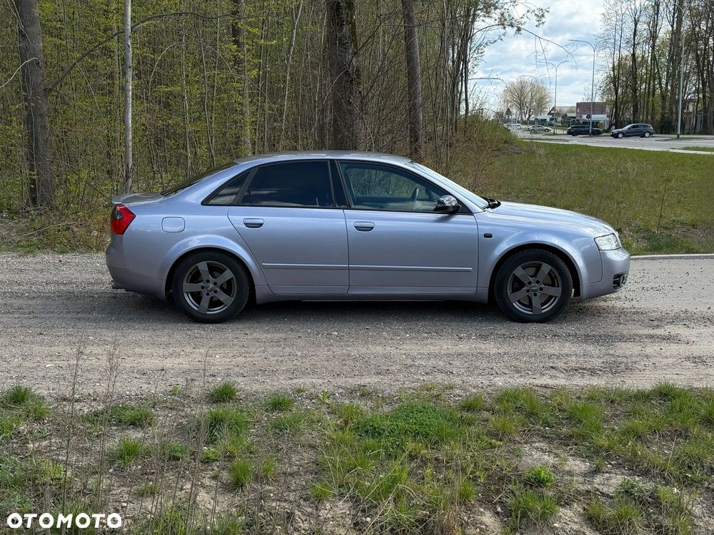 Audi A4 Limousine 1.8T Quattro - 6