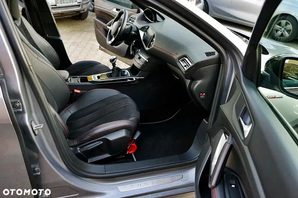 Peugeot 308 - 20